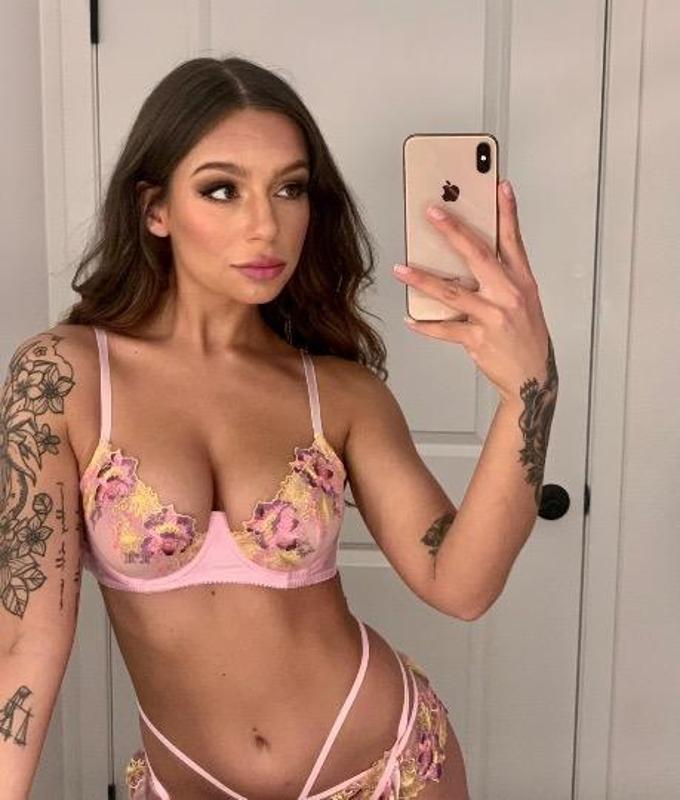 Let me be your late night treat!!!