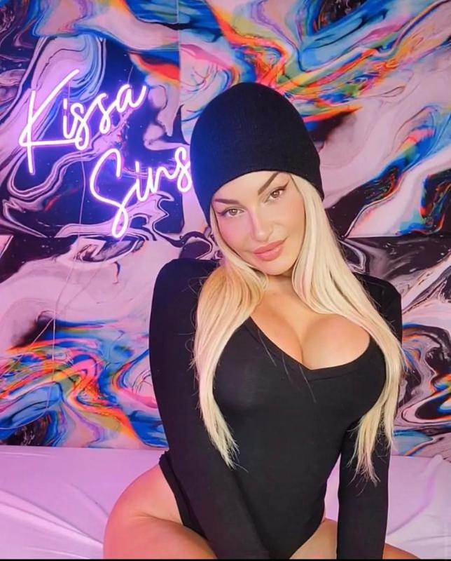 💯% Real & Ready Now👅🍭 Add me on Snapchat